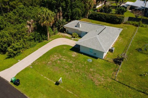 Villa ou maison à vendre à Port St. Lucie, Floride: 3 chambres, 116.13 m2 № 2089514 - photo 7