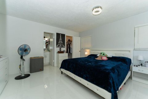 Villa ou maison à vendre à Port St. Lucie, Floride: 3 chambres, 116.13 m2 № 2089514 - photo 29