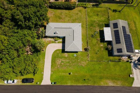 Villa ou maison à vendre à Port St. Lucie, Floride: 3 chambres, 116.13 m2 № 2089514 - photo 9