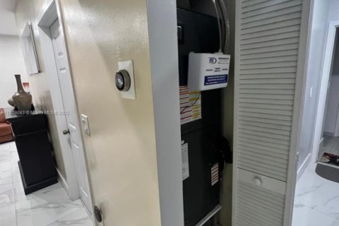 Купить таунхаус в Майами, Флорида 4 спальни, 196.95м2, № 2020724 - фото 22