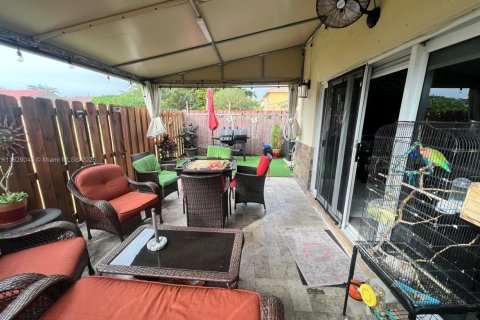 Купить таунхаус в Майами, Флорида 4 спальни, 196.95м2, № 2020724 - фото 25