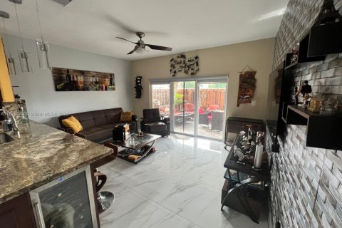 Купить таунхаус в Майами, Флорида 4 спальни, 196.95м2, № 2020724 - фото 7