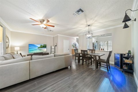 Townhouse in Tamarac, Florida 2 bedrooms, 135.73 sq.m. № 2086564 - photo 11