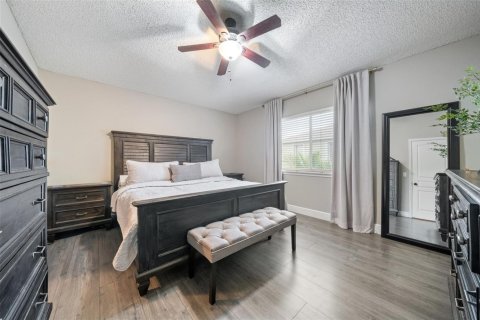 Townhouse in Tamarac, Florida 2 bedrooms, 135.73 sq.m. № 2086564 - photo 5