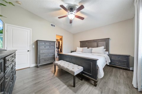Townhouse in Tamarac, Florida 2 bedrooms, 135.73 sq.m. № 2086564 - photo 20
