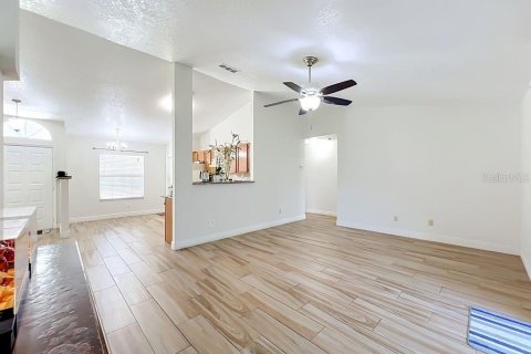 Villa ou maison à vendre à Orlando, Floride: 3 chambres, 143.72 m2 № 2134932 - photo 24