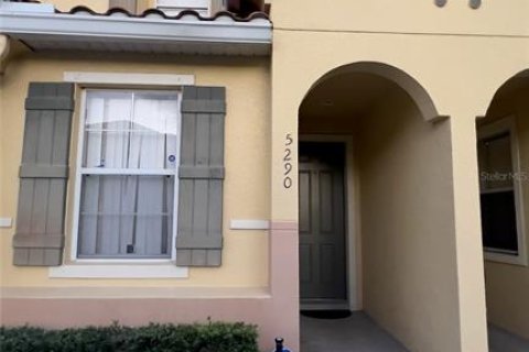 Touwnhouse à vendre à Kissimmee, Floride: 3 chambres, 110.27 m2 № 1833396 - photo 1