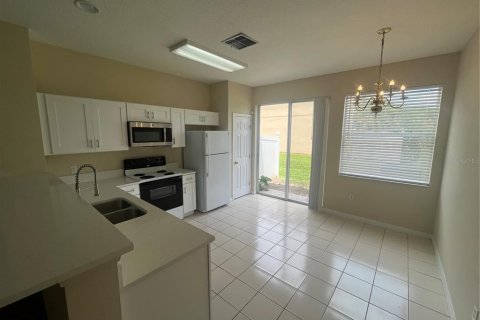 Touwnhouse à vendre à Kissimmee, Floride: 3 chambres, 110.27 m2 № 1833396 - photo 27