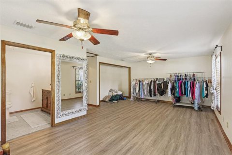 House in Riverview, Florida 2 bedrooms, 175.59 sq.m. № 2115721 - photo 22