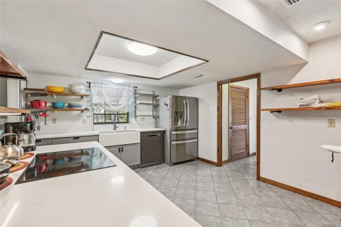House in Riverview, Florida 2 bedrooms, 175.59 sq.m. № 2115721 - photo 8