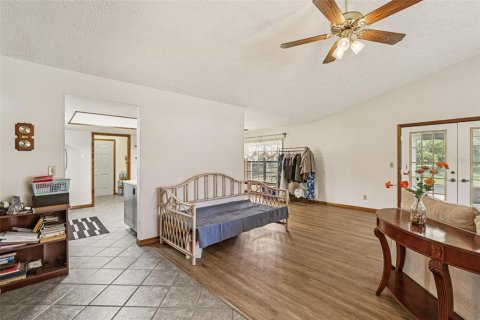 House in Riverview, Florida 2 bedrooms, 175.59 sq.m. № 2115721 - photo 14