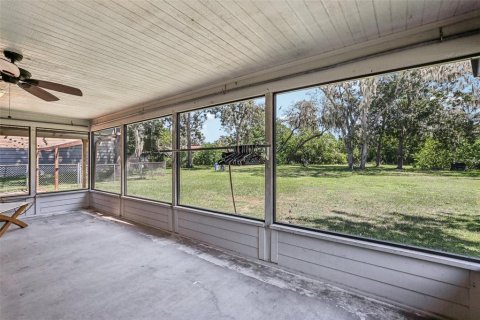 House in Riverview, Florida 2 bedrooms, 175.59 sq.m. № 2115721 - photo 28