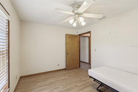 House in Riverview, Florida 2 bedrooms, 175.59 sq.m. № 2115721 - photo 23