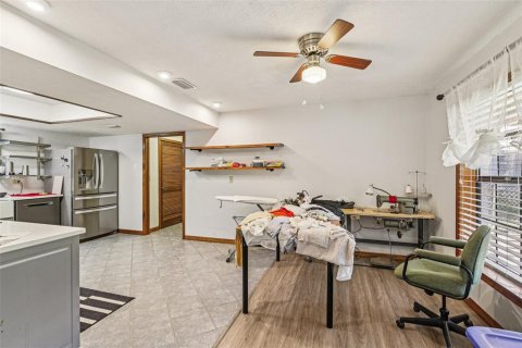 House in Riverview, Florida 2 bedrooms, 175.59 sq.m. № 2115721 - photo 12