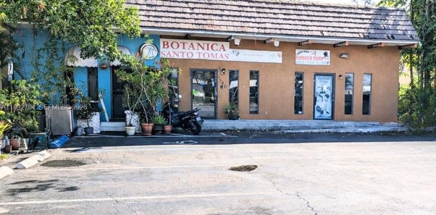 Immobilier commercial à Fort Lauderdale, Floride № 2056704