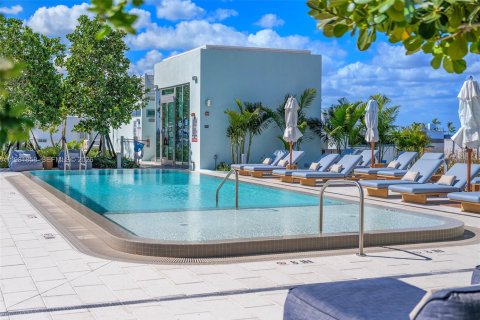 Купить кондоминиум в Бей-Харбор-Айлендс, Флорида 2 спальни, 171.96м2, № 2043047 - фото 17