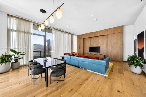 Condominio en venta en Miami, Florida, 1 dormitorio, 58.53 m2 № 2008097 - foto 24