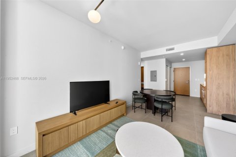 Condominio en venta en Miami, Florida, 1 dormitorio, 58.53 m2 № 2008097 - foto 6