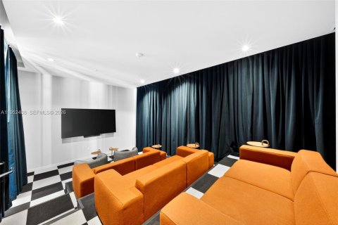 Condominio en venta en Miami, Florida, 1 dormitorio, 58.53 m2 № 2008097 - foto 26