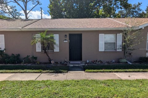 Townhouse in Kissimmee, Florida 2 bedrooms, 81.29 sq.m. № 2421864