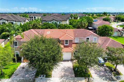 Купить таунхаус в Хомстед, Флорида 4 спальни, 170.66м2, № 1993685 - фото 3