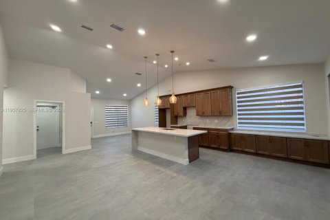 Casa en alquiler en Weston, Florida, 3 dormitorios, 142.33 m2 № 2017899 - foto 5