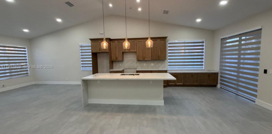 Casa en Weston, Florida 3 dormitorios, 142.33 m2 № 2017899