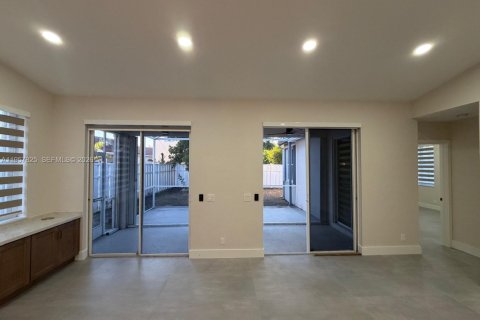 Casa en alquiler en Weston, Florida, 3 dormitorios, 142.33 m2 № 2017899 - foto 18