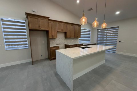 Casa en alquiler en Weston, Florida, 3 dormitorios, 142.33 m2 № 2017899 - foto 9