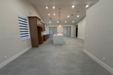 Casa en alquiler en Weston, Florida, 3 dormitorios, 142.33 m2 № 2017899 - foto 16