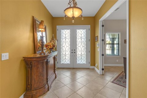 House in Land O' Lakes, Florida 6 bedrooms, 448.53 sq.m. № 1539693 - photo 10