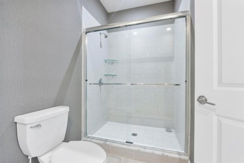 Купить таунхаус в Майами-Гарденс, Флорида 3 комнаты, 164.72м2, № 2384963 - фото 28