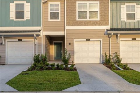 Townhouse in Ocala, Florida 3 bedrooms, 158.58 sq.m. № 1915159 - photo 3
