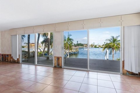 Casa en venta en Sarasota, Florida, 2 dormitorios, 185.43 m2 № 1597330 - foto 5