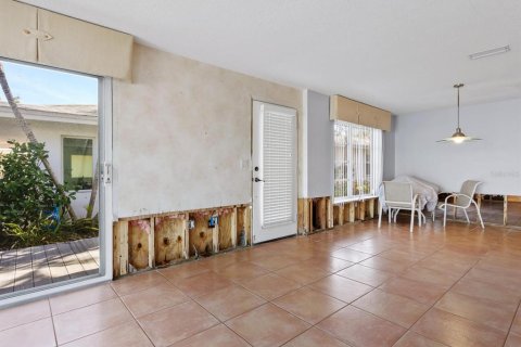 Casa en venta en Sarasota, Florida, 2 dormitorios, 185.43 m2 № 1597330 - foto 18