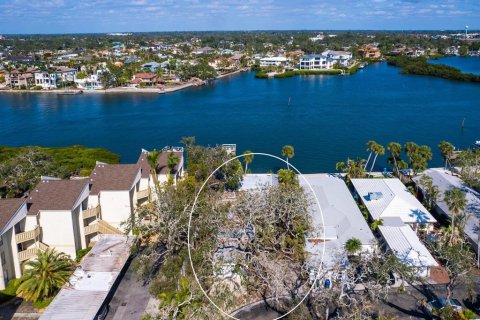 Casa en venta en Sarasota, Florida, 2 dormitorios, 185.43 m2 № 1597330 - foto 1
