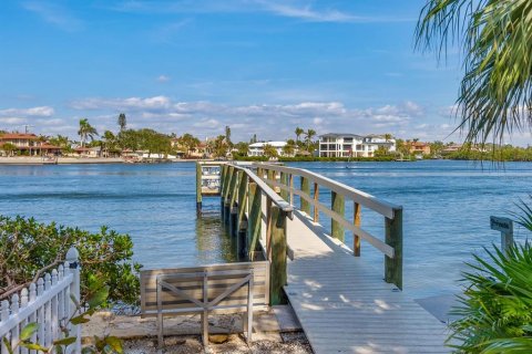 Casa en venta en Sarasota, Florida, 2 dormitorios, 185.43 m2 № 1597330 - foto 28
