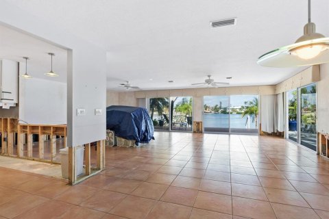 Casa en venta en Sarasota, Florida, 2 dormitorios, 185.43 m2 № 1597330 - foto 21