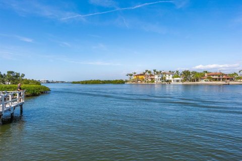 Casa en venta en Sarasota, Florida, 2 dormitorios, 185.43 m2 № 1597330 - foto 13