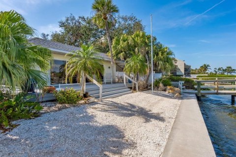 Casa en venta en Sarasota, Florida, 2 dormitorios, 185.43 m2 № 1597330 - foto 8