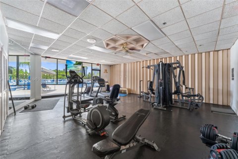 Купить кондоминиум в Авентура, Флорида 2 спальни, № 1983717 - фото 21