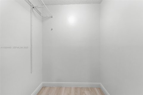 Купить кондоминиум в Авентура, Флорида 2 спальни, № 1983717 - фото 13