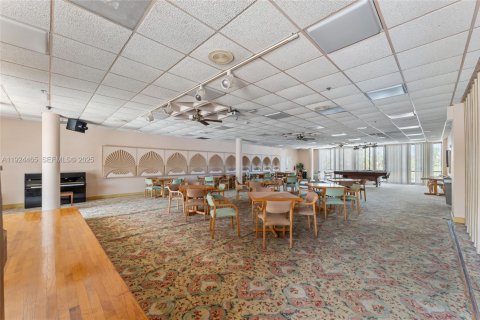 Купить кондоминиум в Авентура, Флорида 2 спальни, № 1983717 - фото 23