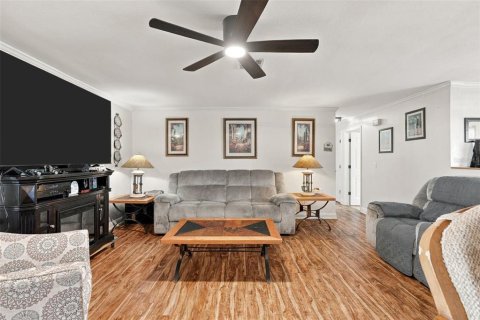 Villa ou maison à vendre à Port Charlotte, Floride: 3 chambres, 115.48 m2 № 2437321 - photo 7