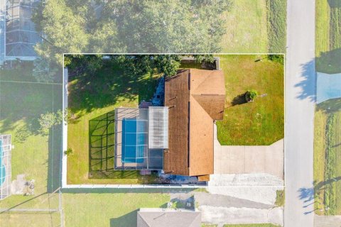 Villa ou maison à vendre à Port Charlotte, Floride: 3 chambres, 115.48 m2 № 2437321 - photo 2