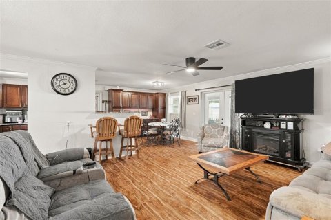 Villa ou maison à vendre à Port Charlotte, Floride: 3 chambres, 115.48 m2 № 2437321 - photo 8