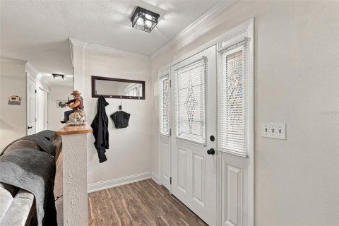 Villa ou maison à vendre à Port Charlotte, Floride: 3 chambres, 115.48 m2 № 2437321 - photo 4