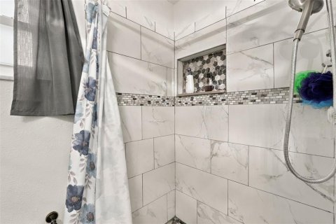 Villa ou maison à vendre à Port Charlotte, Floride: 3 chambres, 115.48 m2 № 2437321 - photo 21