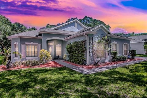 House in Apopka, Florida 4 bedrooms, 223.24 sq.m. № 1884053 - photo 3