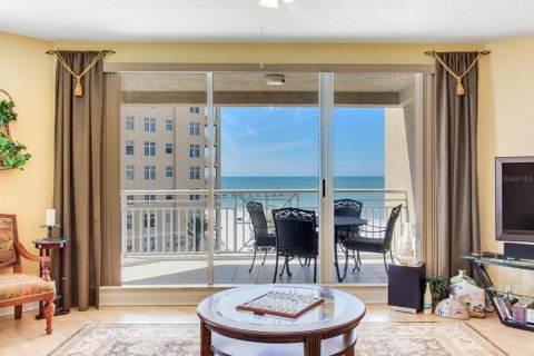 Condominio en venta en Clearwater, Florida, 2 dormitorios, 170.94 m2 № 1562993 - foto 3